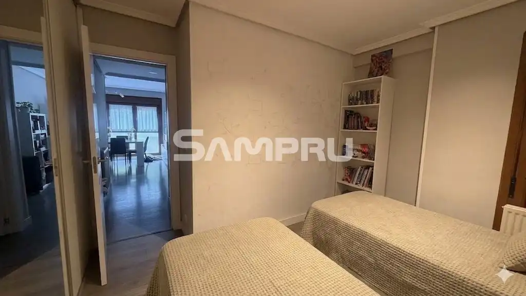 Bedroom of Flat for sale in Arrasate / Mondragón  with Heating and Storage room
