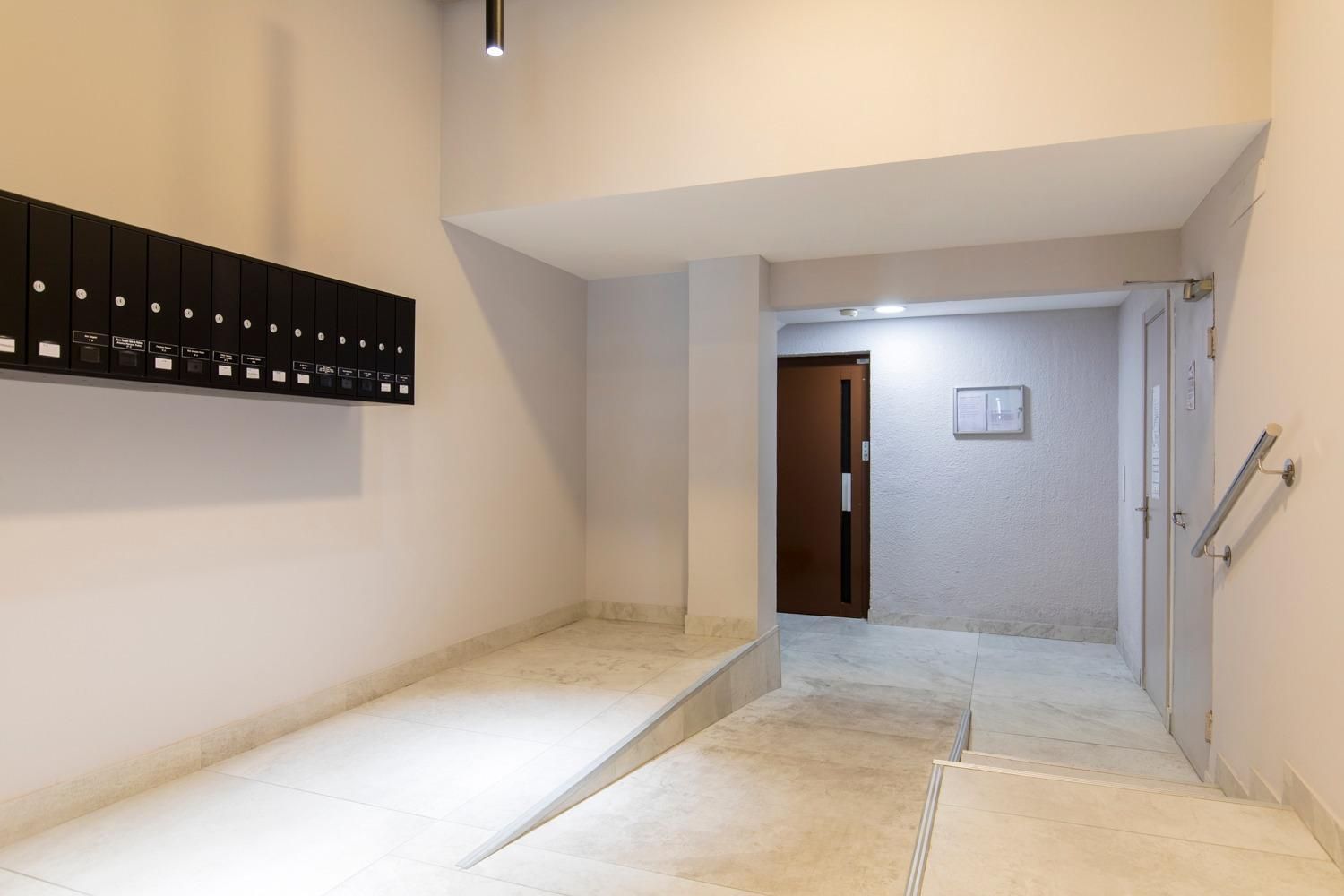 Flat for sale in  Zaragoza Capital  with Heating and Balcony