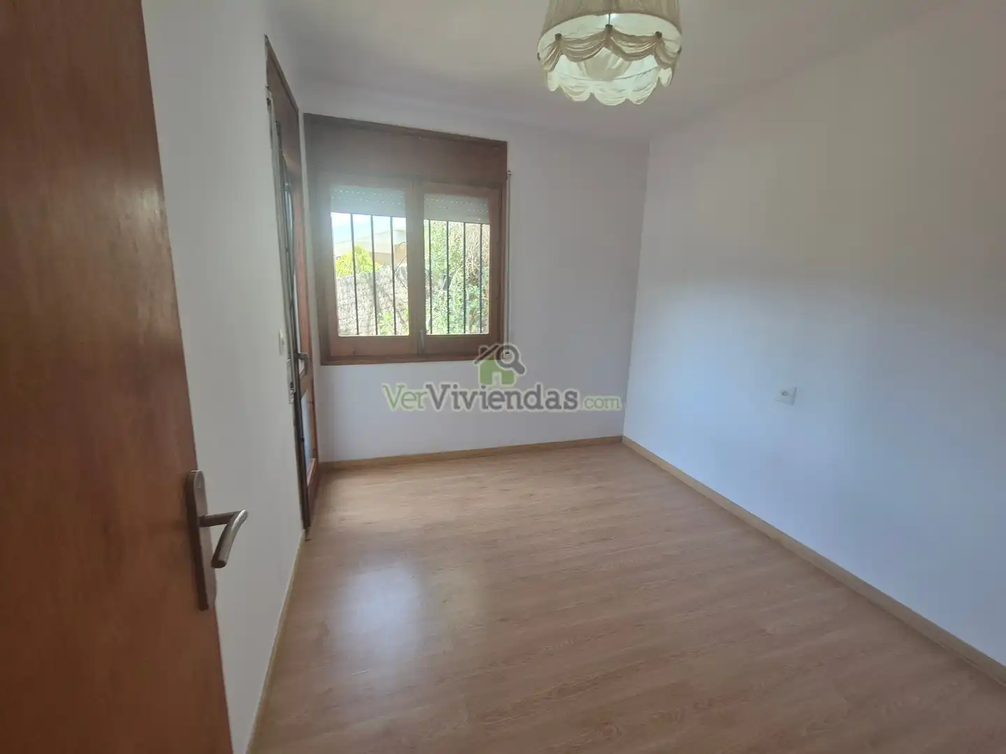 Habitación de Casa o chalet en venta en Vallirana con Jardín privado, Parquet y Terraza