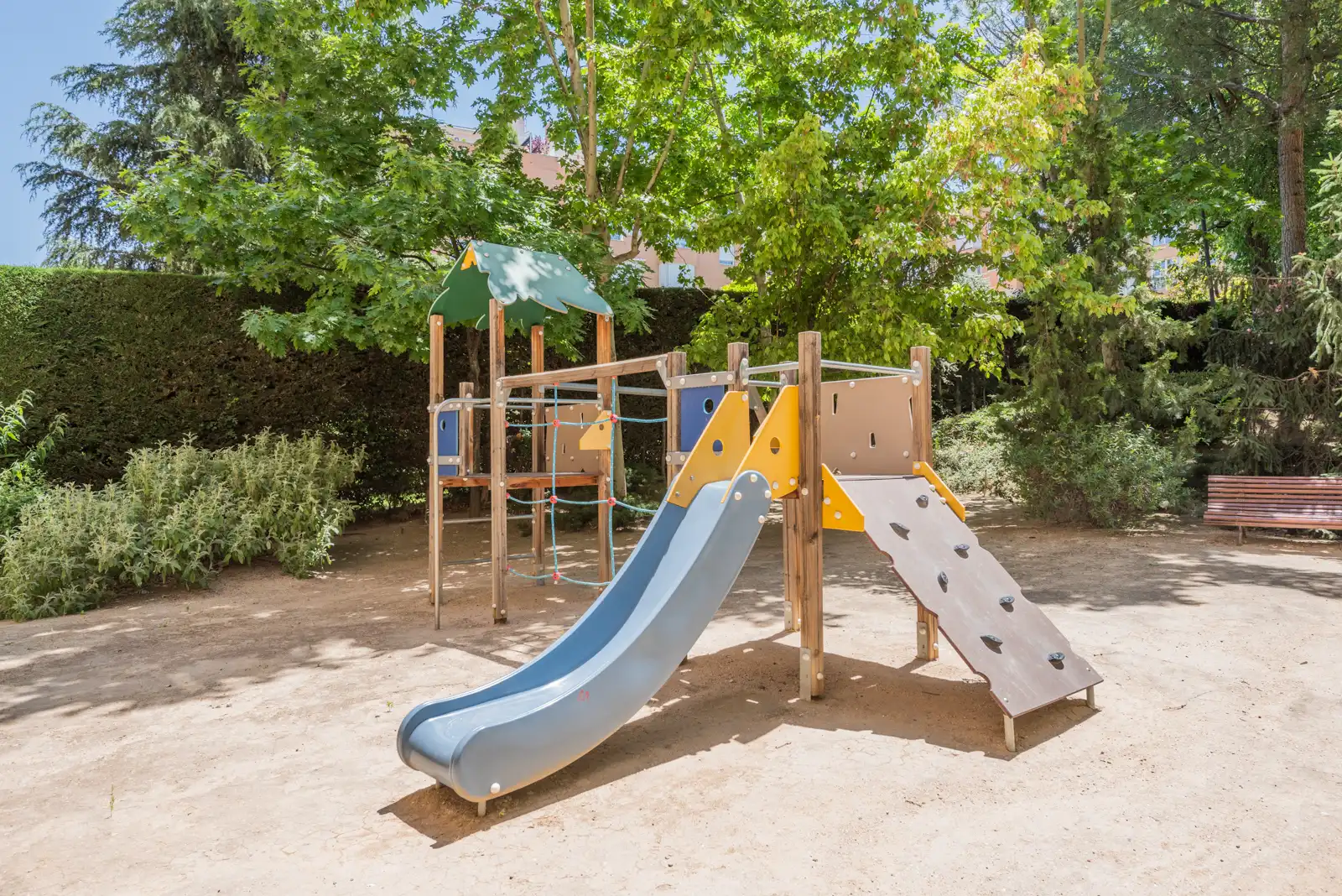 Jardín de Piso de alquiler en Madrid con Trastero