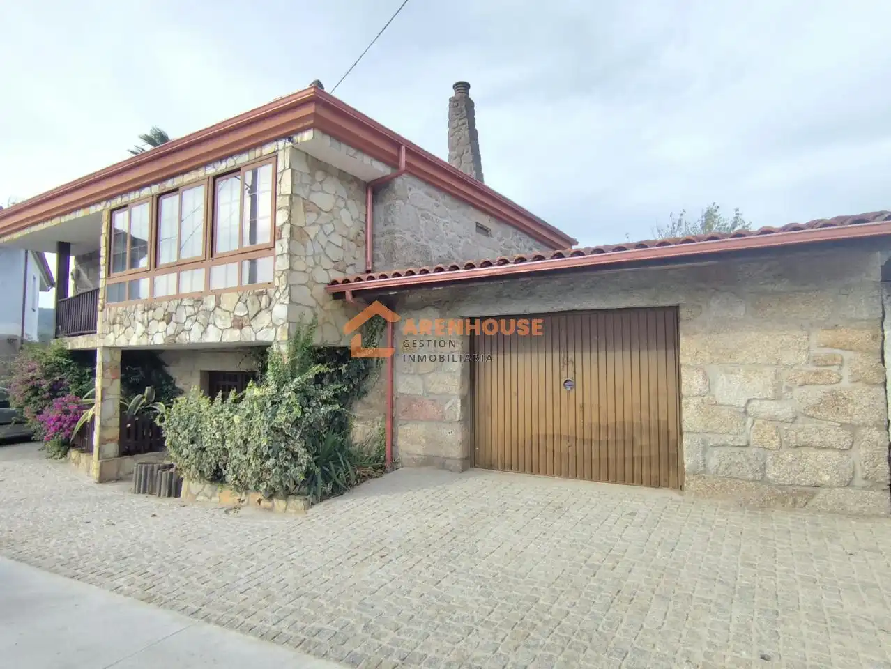 Casa con terrazza in vendita a Cenlle, imagen 3
