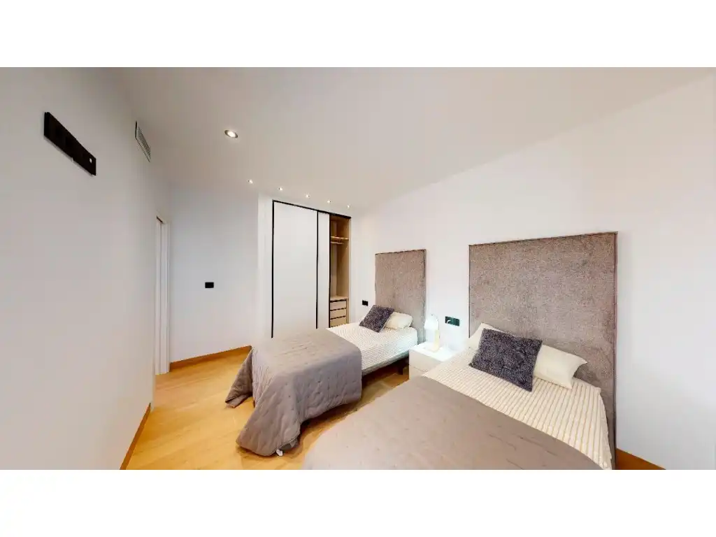 Dormitori de Casa o xalet en venda en Finestrat amb Aire condicionat, Jardí privat i Piscina