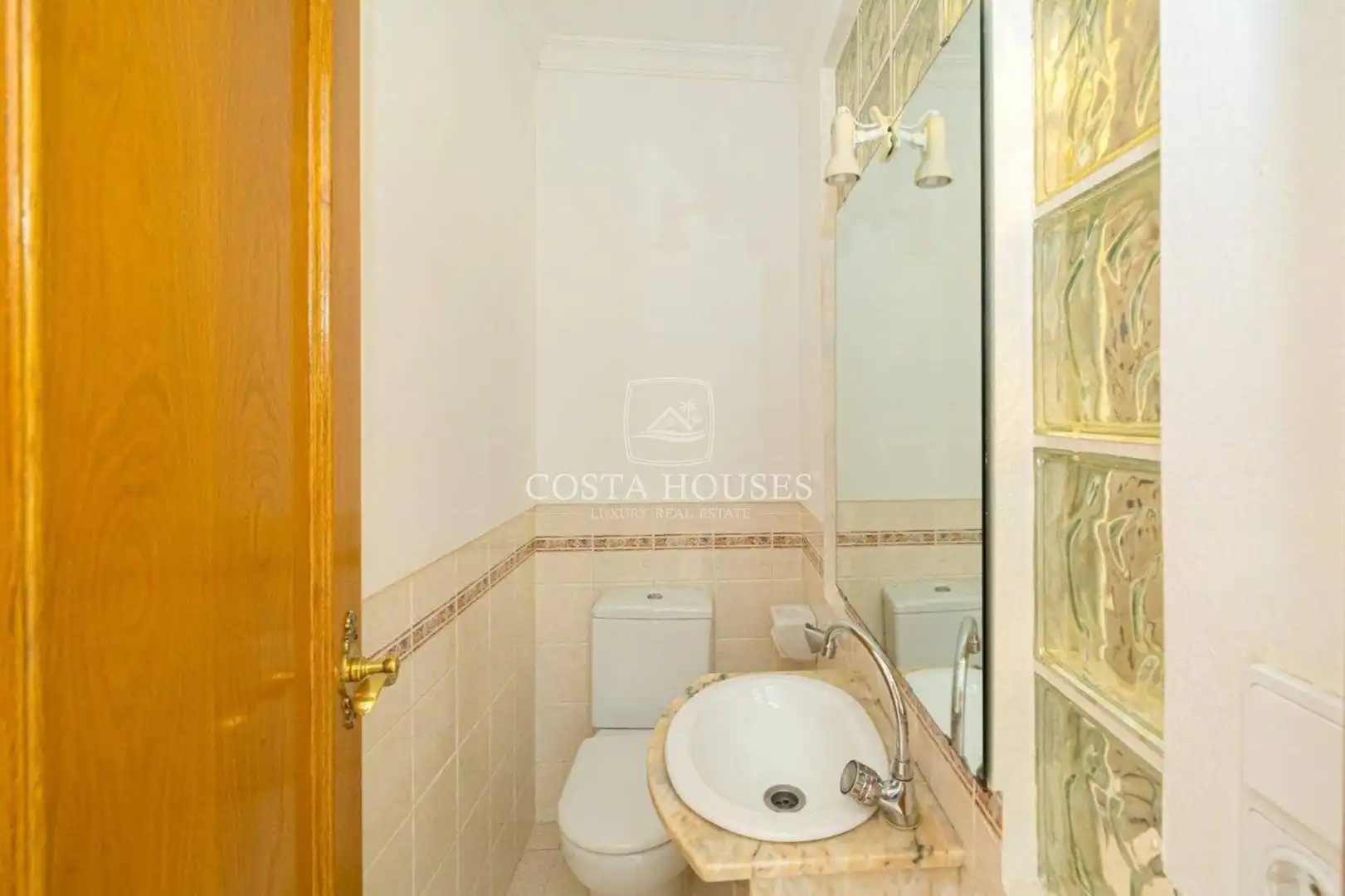 Bathroom of Houses for sale in Dénia  with Air Conditioner, Private garden and Terrace