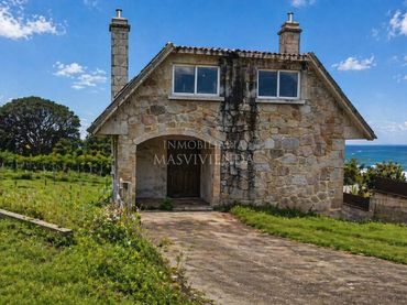 Chalet con jardín en venta en Caranquexo-Priegue
