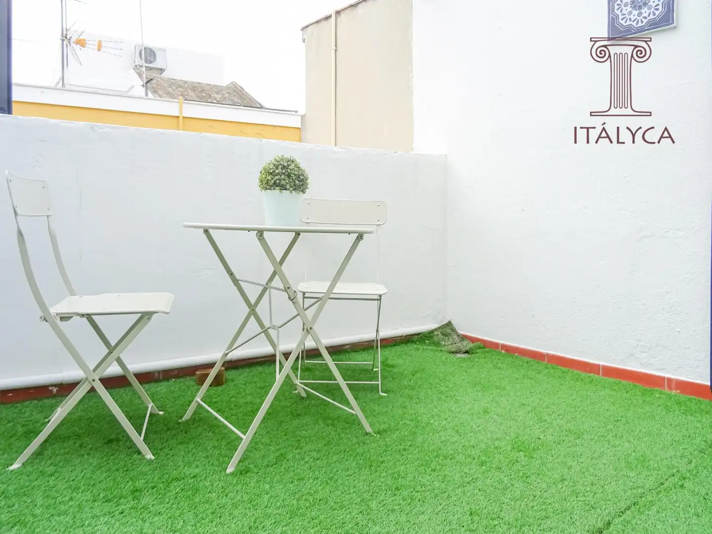 Terrasse von Dachboden zum Verkauf in Sevilla mit Klimaanlage, Terrasse und Abstellraum