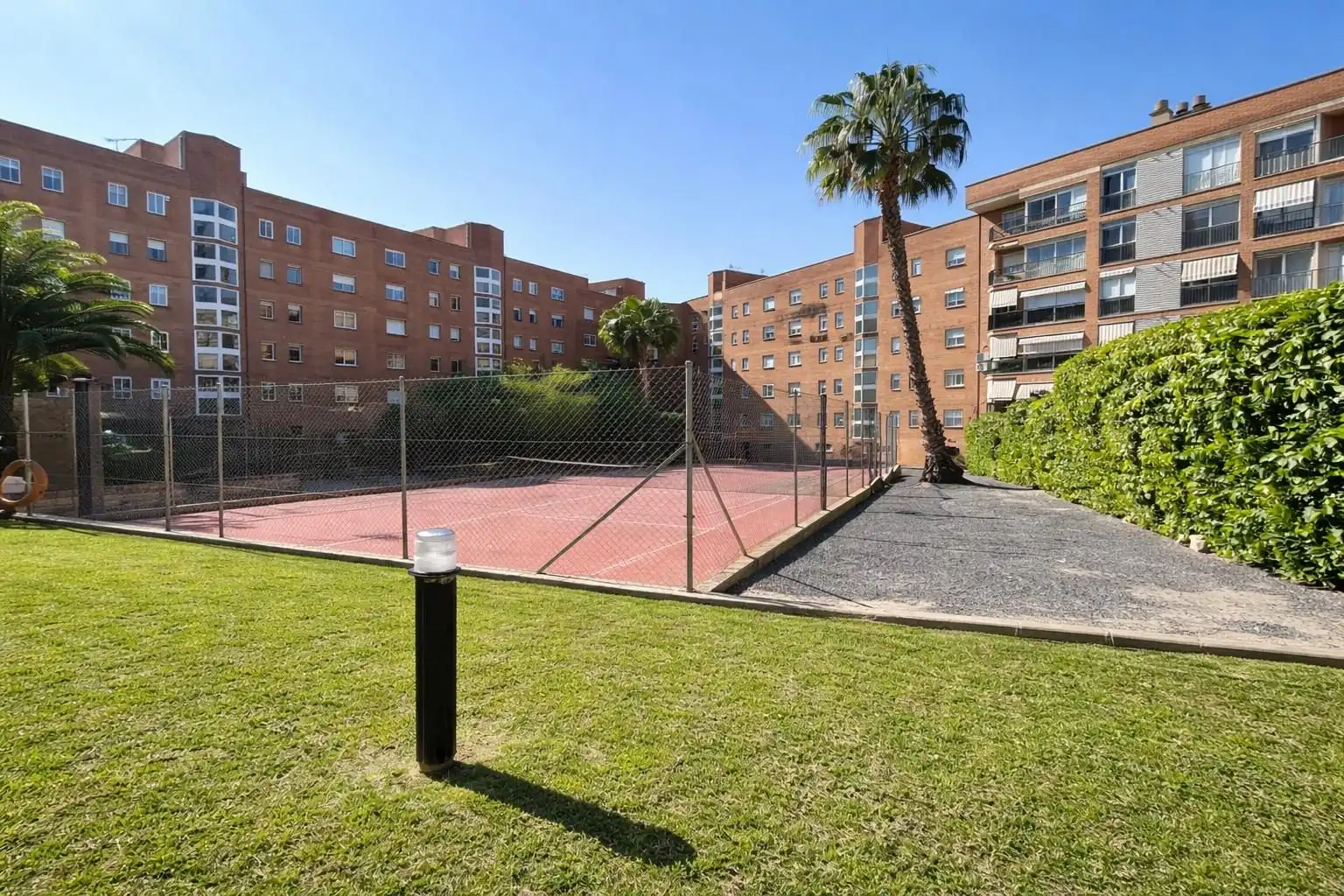Exterior view of Commercial properties for sale in Tarragona