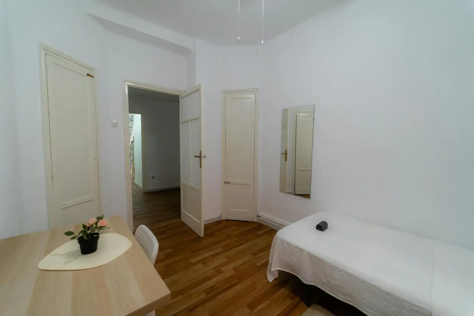 Habitación de Piso para compartir en Sevilla con Lavadora