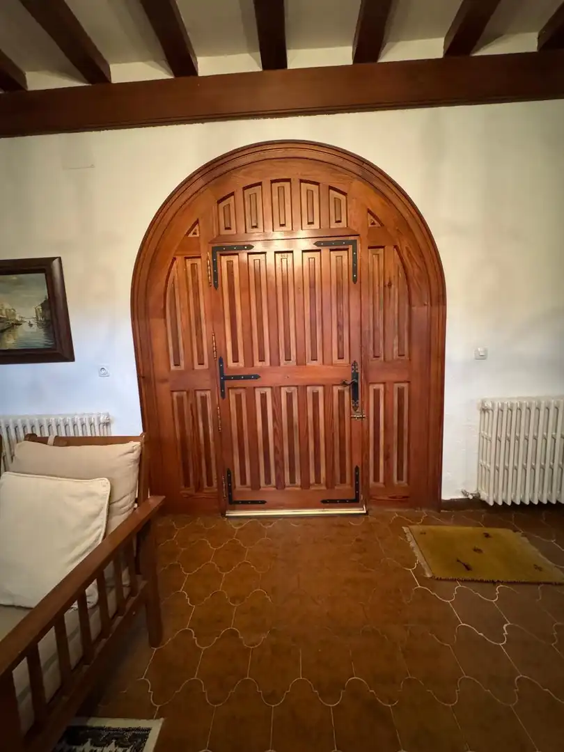 Casa o xalet en venda en Madrigal de las Altas Torres amb Calefacció