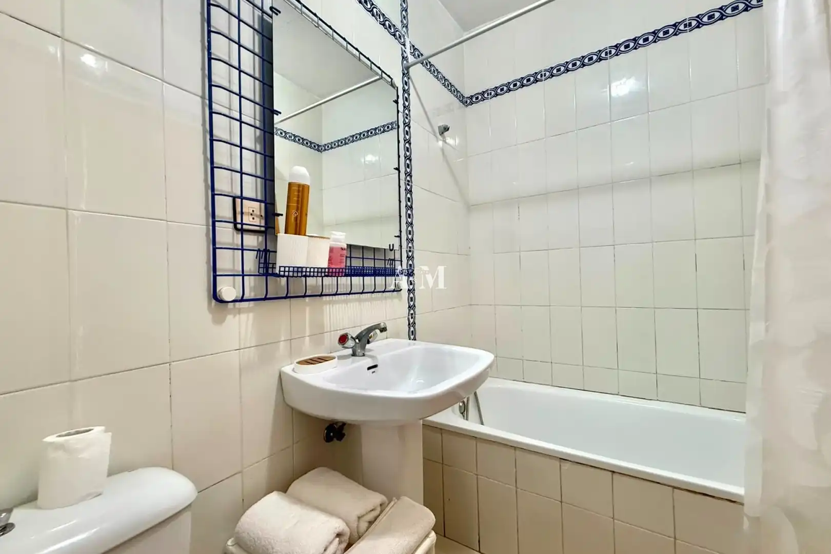 Bathroom of Flat for rent in Pilar de la Horadada  with Air Conditioner, Heating and Terrace