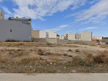 Terreno residencial en venta en Novelda