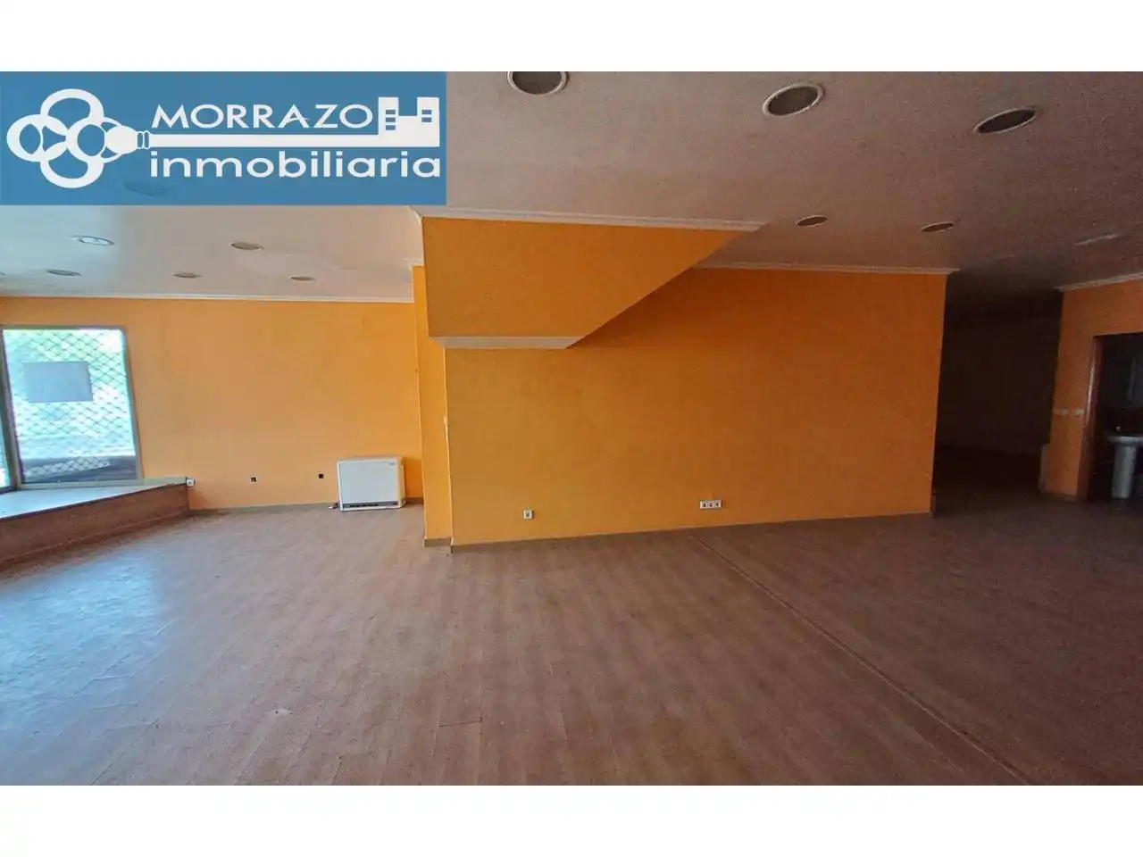 Locale commerciale in vendita a Avenida Montero Ríos, imagen 8