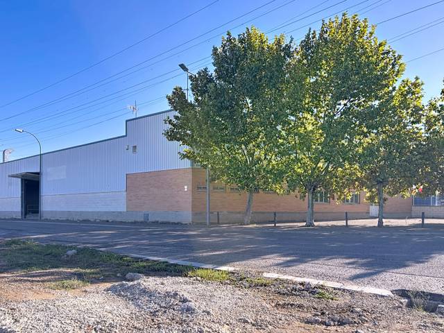 Nave industrial en Alquiler en Tudela - Polígono de Servicios en Parque del Queiles