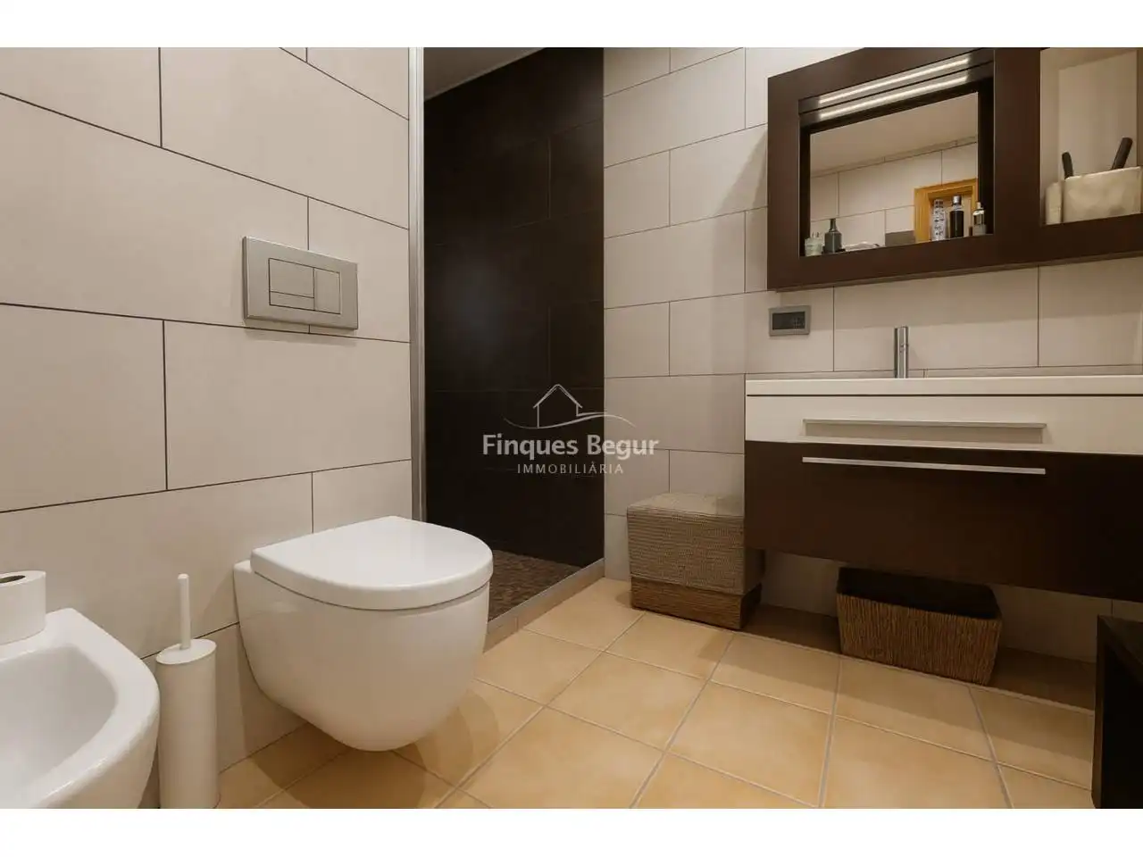 Detached house with pool for sale in Calle Joaquim Ruyra, imagen 13