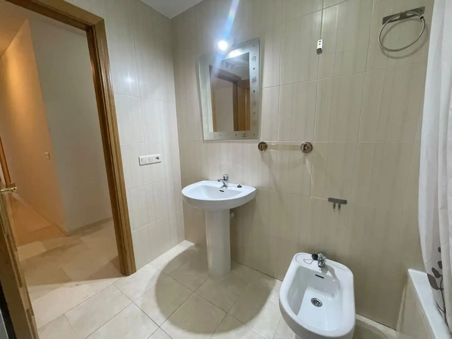 Baño de Ático en venta en Valdepeñas con Aire acondicionado, Calefacción y Terraza