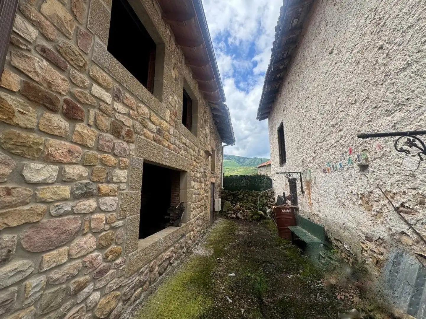 Exterior view of Detached homes for sale in Molledo  with Storage room