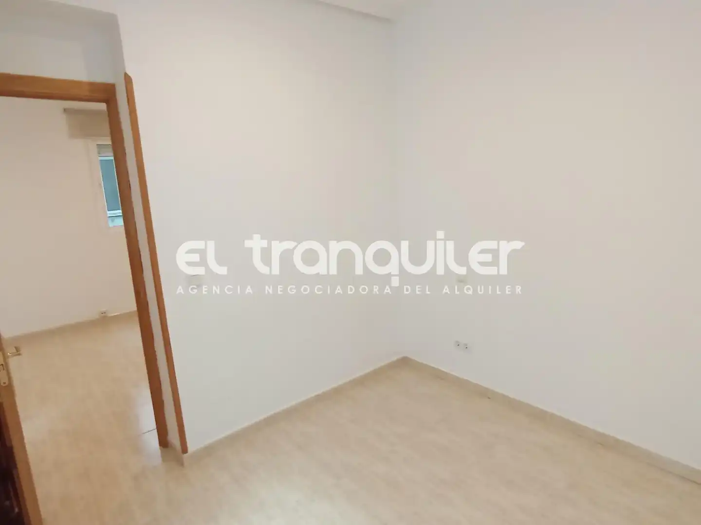 Piso de alquiler en Madrid con Amueblado y Lavadora