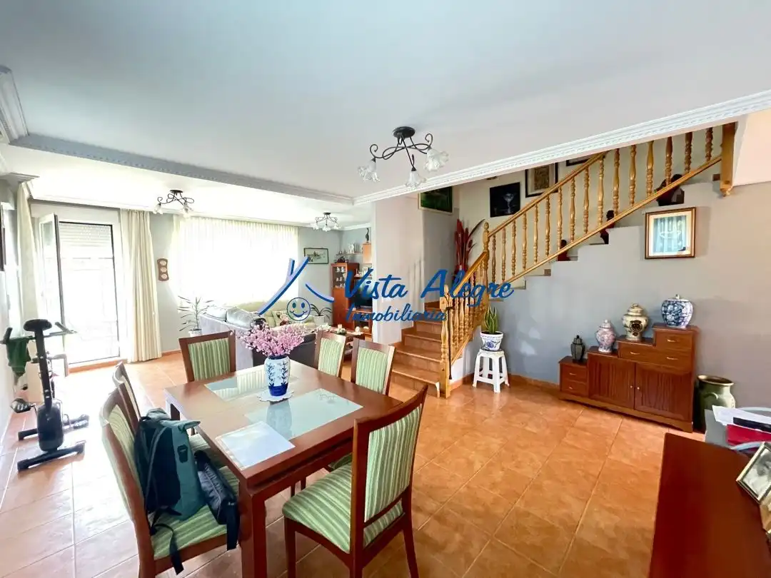 Living room of Detached homes for sale in Anguciana  with Heating, Private garden and Terrace
