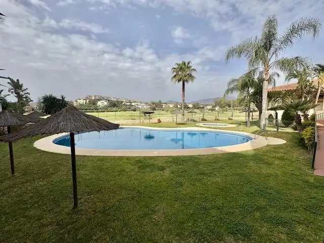 Apartamento con piscina en venta en Calle RUMANIA DE MIJAS GOLF 1, imagen 3