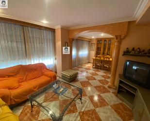 Building for sale in Monóvar  / Monòver