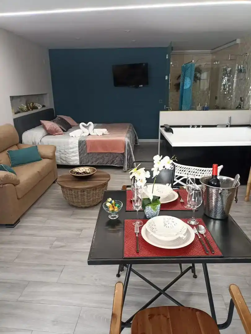 Dormitori de Loft en venda en Ubrique amb Aire condicionat, Moblat i Forn