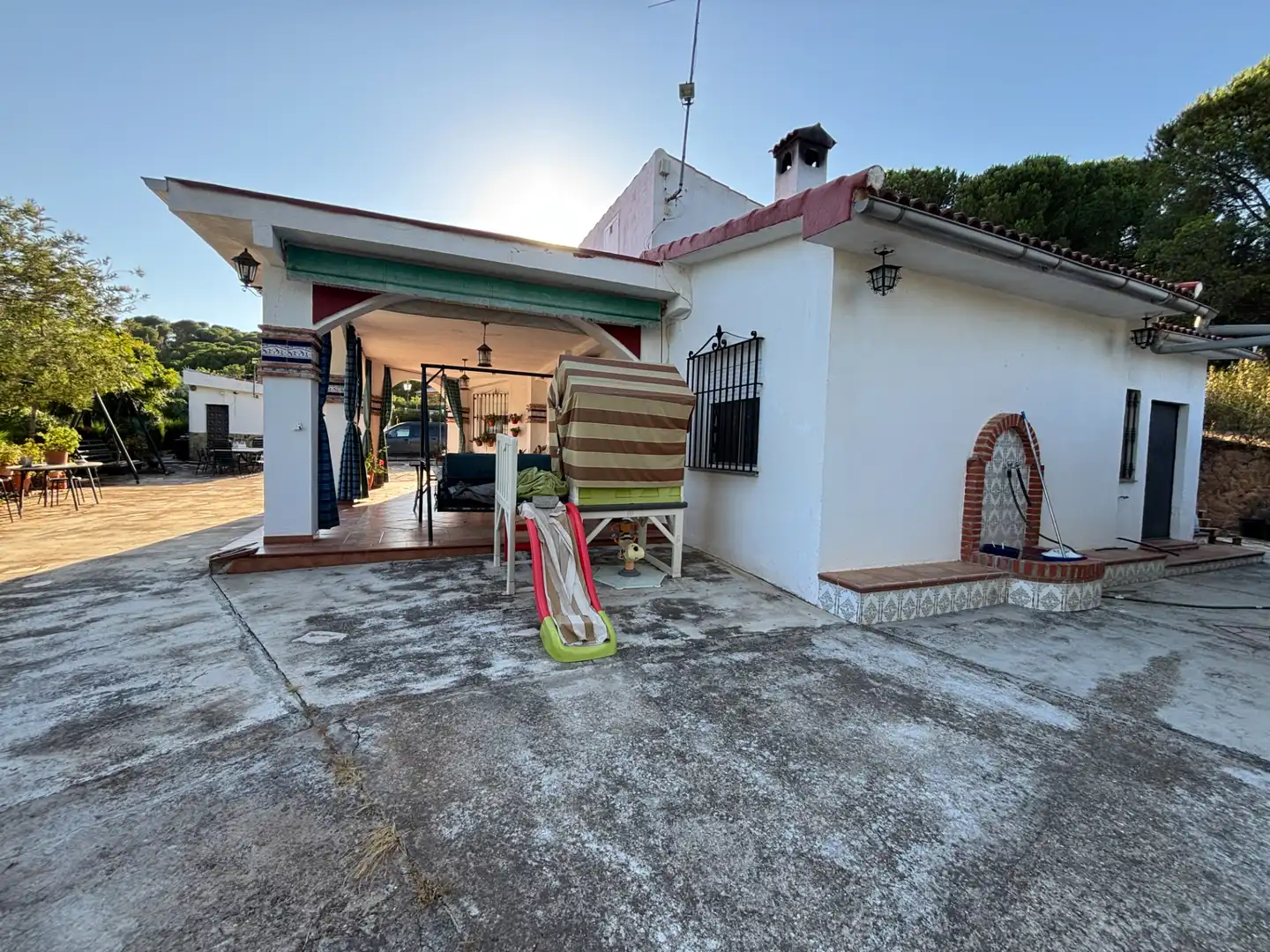 Vista exterior de Finca rústica en venta en Andújar con Aire acondicionado, Jardín privado y Piscina
