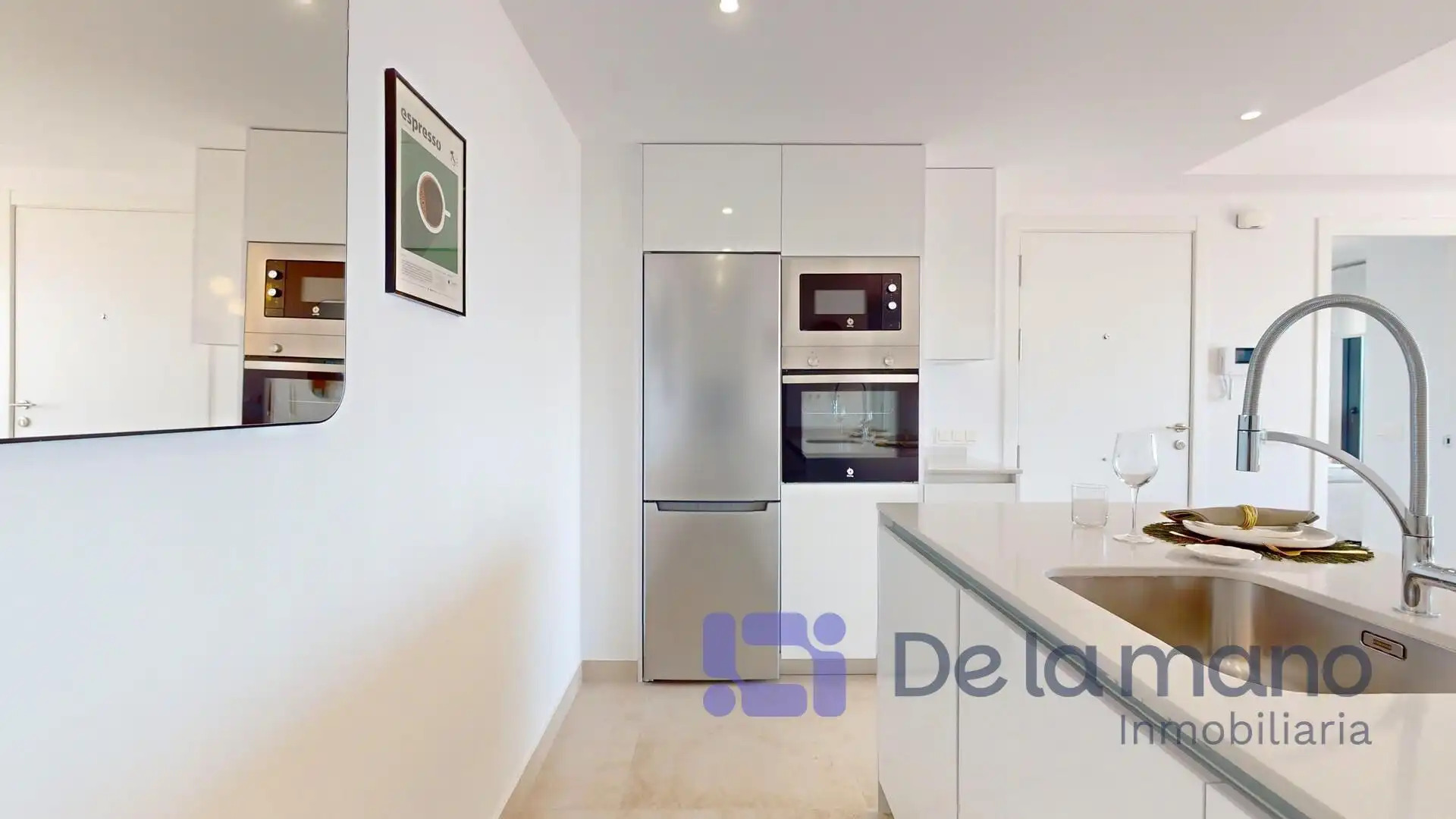 Flat with terrace for sale in Avenida Isla del Fraile, imagen 7