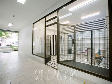 Local comercial en venda a Juan XXIII Ibilbidea