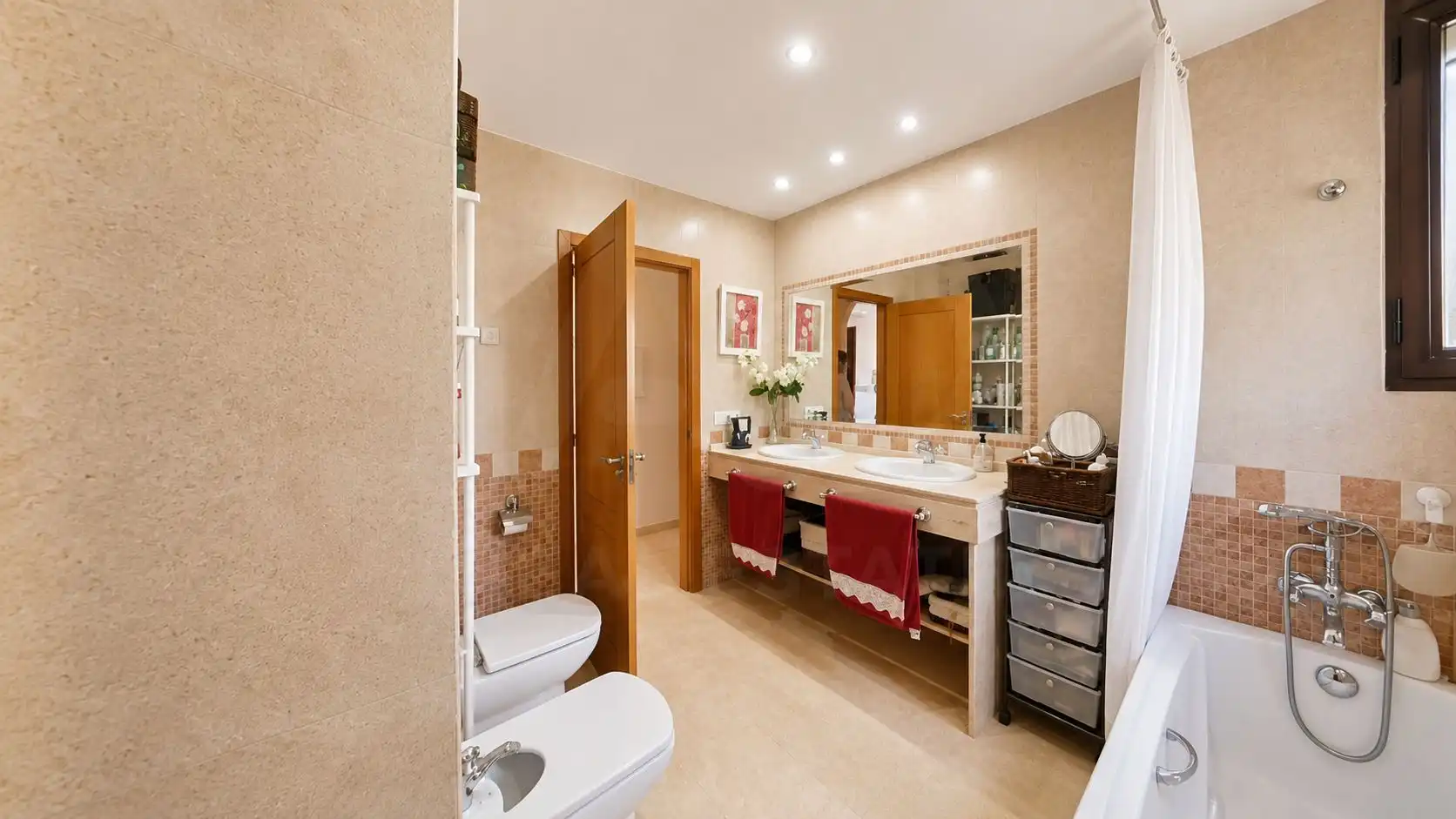 Baño de Piso en venta en Periurbano Oeste - Sierra