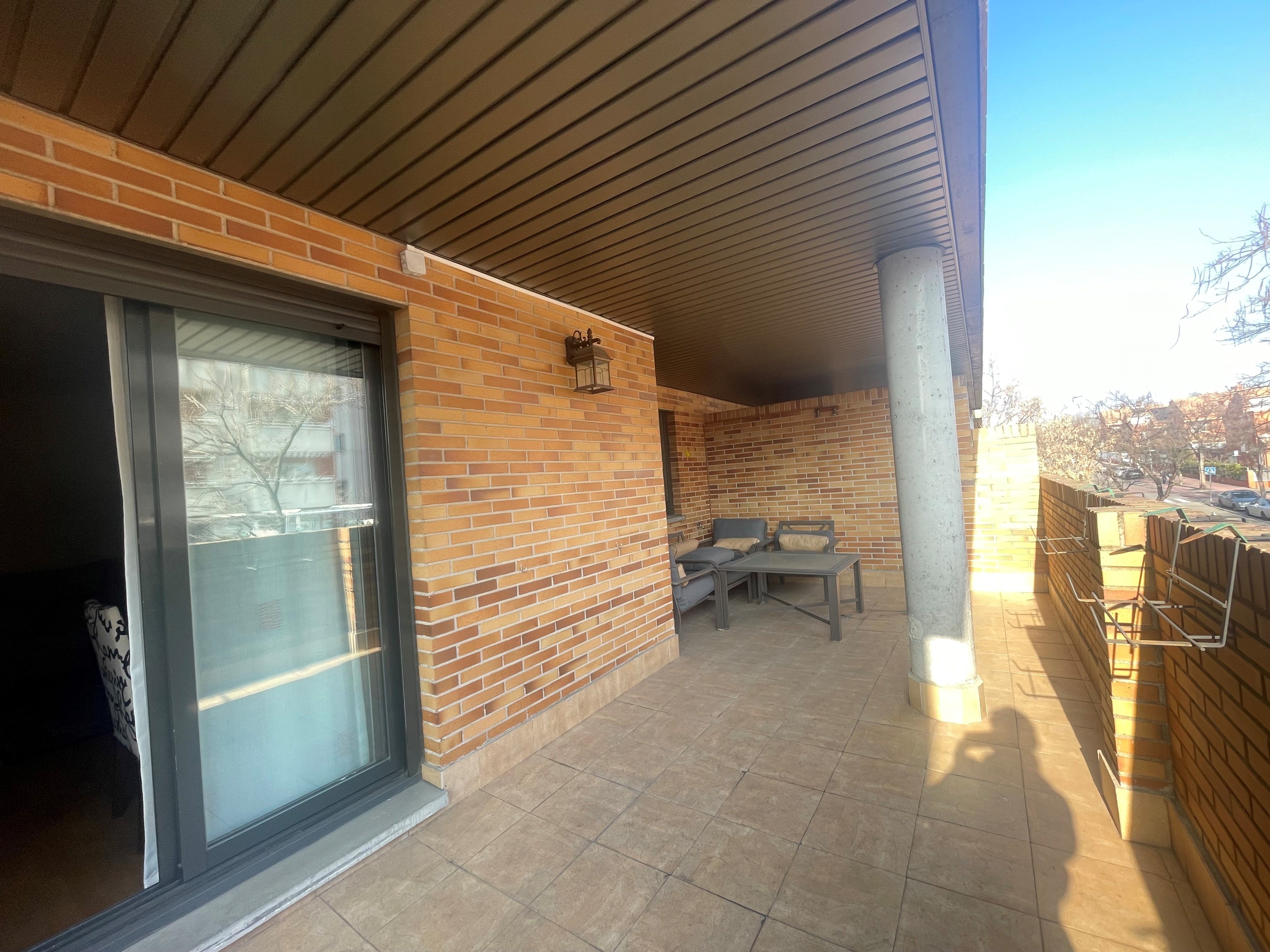 Piso de alquiler en Calle de Fausto Elhuyar, La Garena