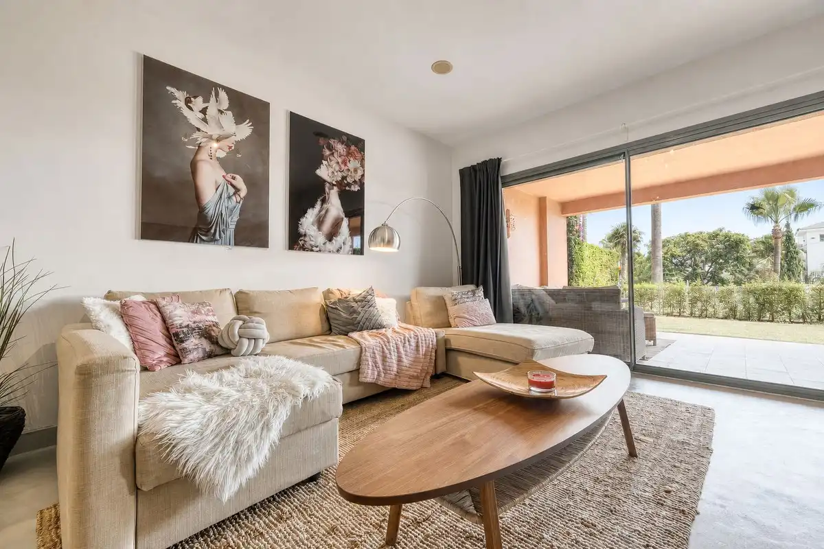 Vivienda con piscina en venta en Los Flamingos, imagen 6