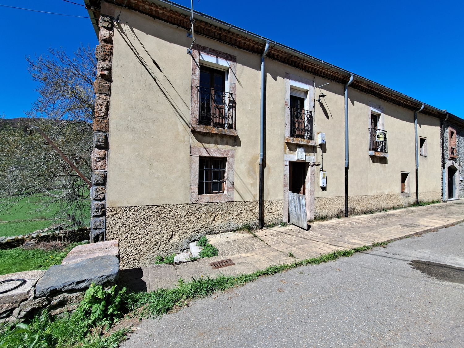 Casa o xalet en venda a Cármenes
