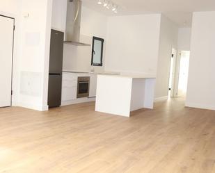 Kitchen of Flat to rent in Alicante / Alacant  with Oven and Balcony