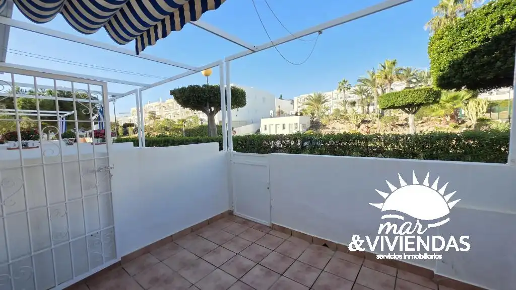 Vista exterior de Casa adosada en venta en Mojácar con Aire acondicionado, Calefacción y Jardín privado