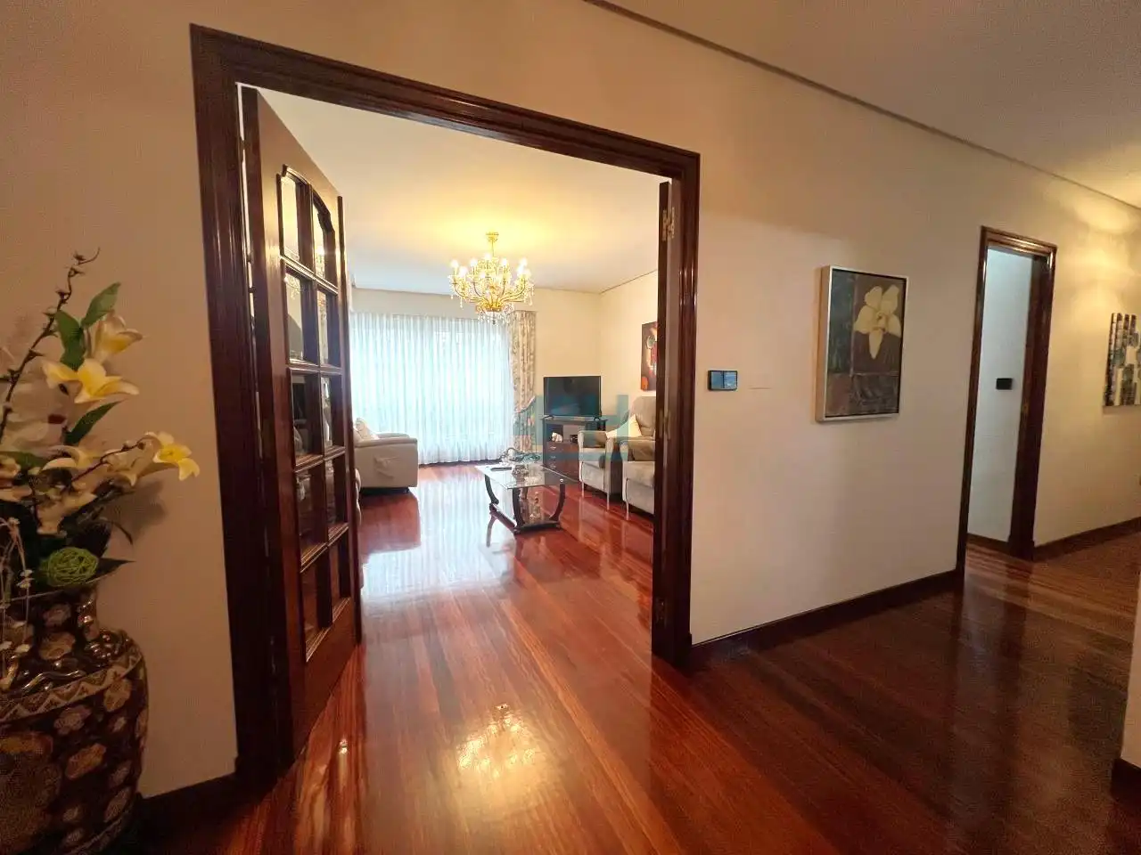 Living room of Flat for sale in Ourense Capital   with Heating, Parquet flooring and Storage room