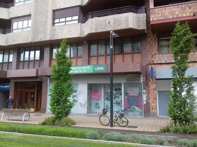 Vista exterior de Local en venda en Vitoria - Gasteiz