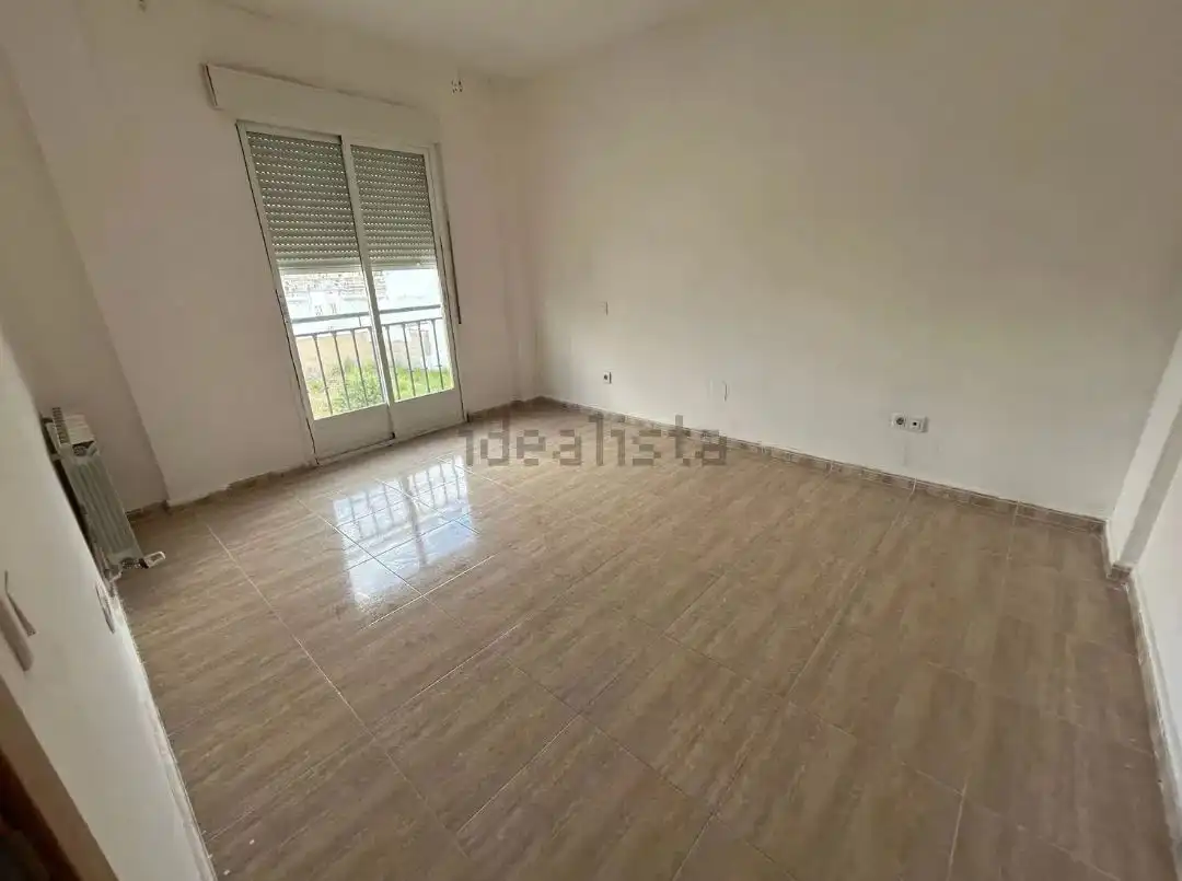 Schlafzimmer von Wohnung zum Verkauf in Miguelturra mit Heizung, Terrasse und Balkon