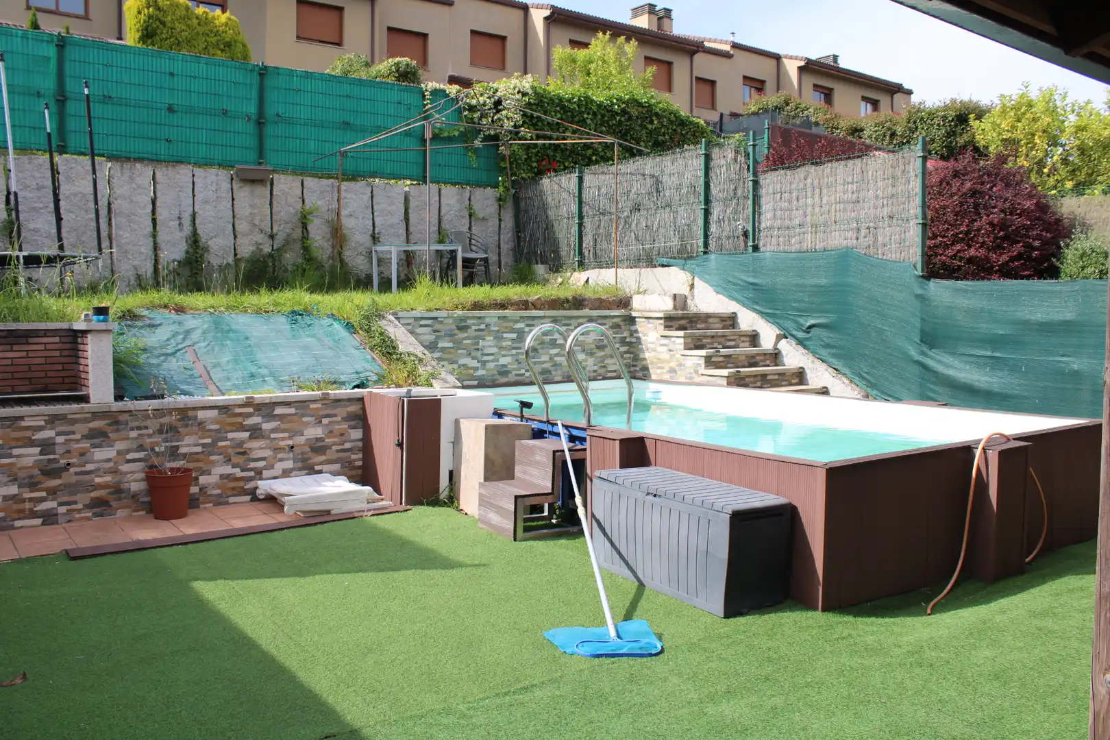Piscina de Casa adosada en venta en Miño con Calefacción, Jardín privado y Piscina