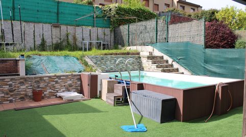 Foto 2 de Casa adosada en venta en A Penasca, 13, Miño, A Coruña