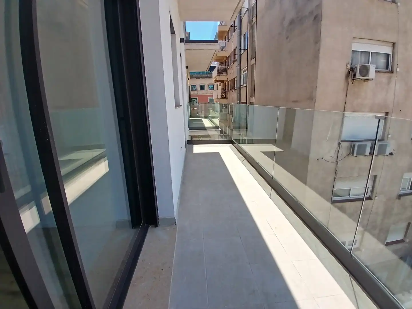Terrasse von Wohnung zur Miete in Tarragona mit Klimaanlage, Heizung und Parkett