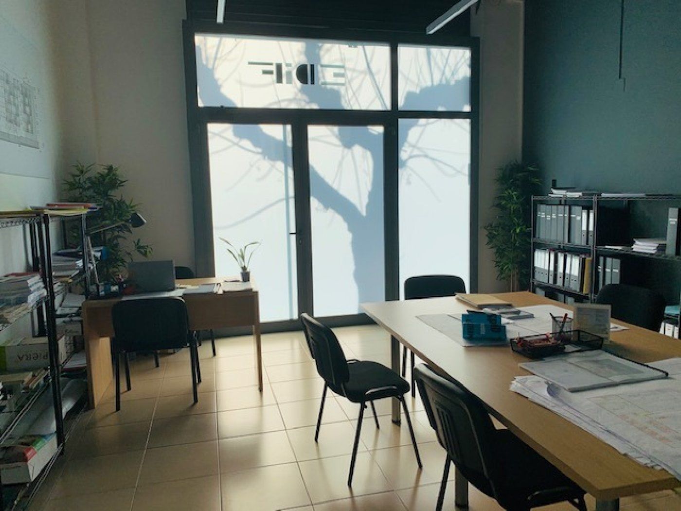 Office to rent in La Girada