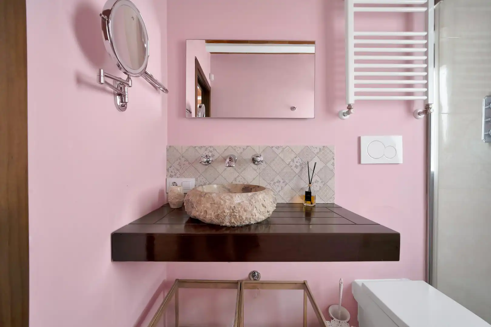 Bathroom of Buildings for sale in Marbella