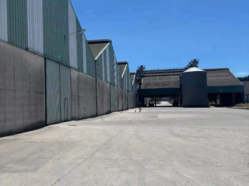 Nau industrial de lloguer a Calle López Bravo 60, imagen 2