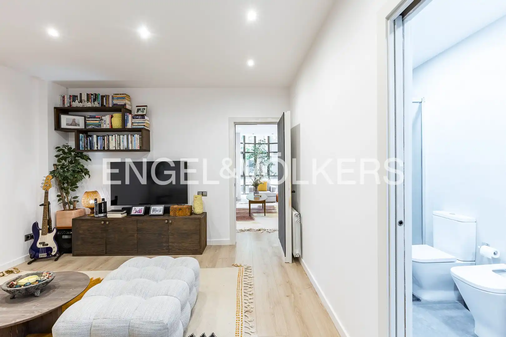 Exterior view of Flat for rent in Barcelona  with Air Conditioner, Heating and Private garden