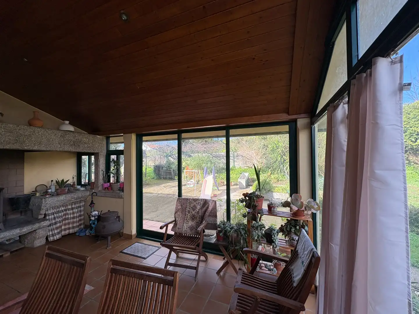 Jardín de Casa o chalet en venta en Narón con Calefacción, Jardín privado y Parquet
