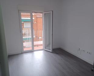 Bedroom of Flat to rent in  Madrid Capital  with Air Conditioner, Heating and Oven