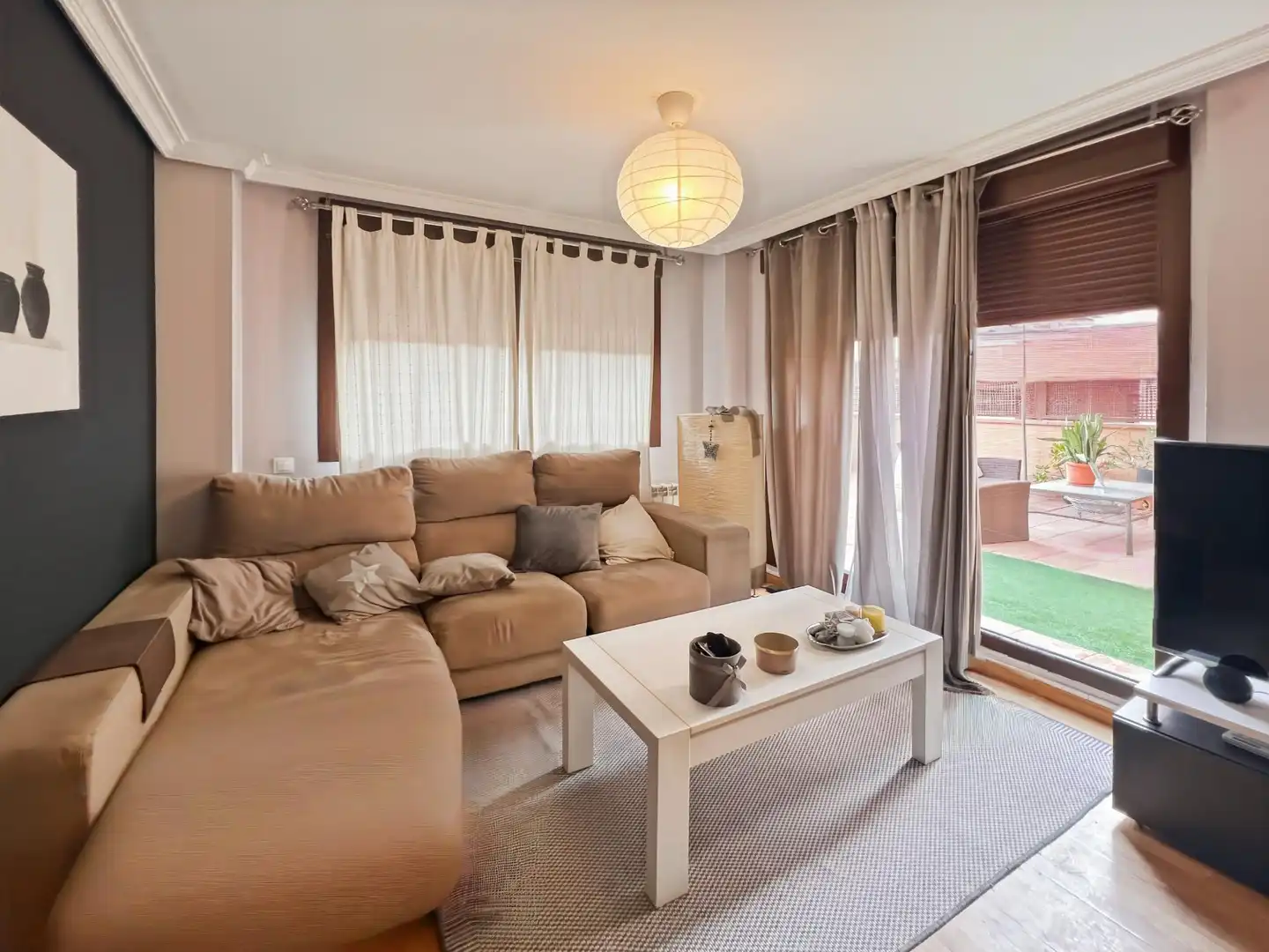 Planta baja en venta en Yebes, Guadalajara