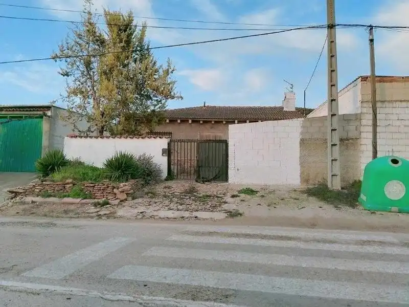 Vista exterior de Finca rústica en venda en Arroyo del Ojanco amb Jardí privat i Terrassa