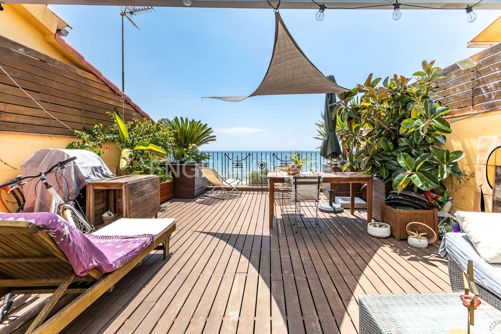 Terraza de Apartamento en venta en El Masnou con Aire acondicionado, Calefacción y Parquet