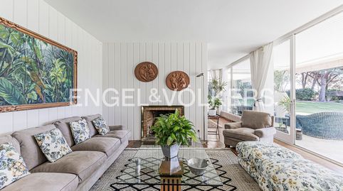 Exclusiva Villa en planta con amplia parcela y vistas al mar, imatge 5