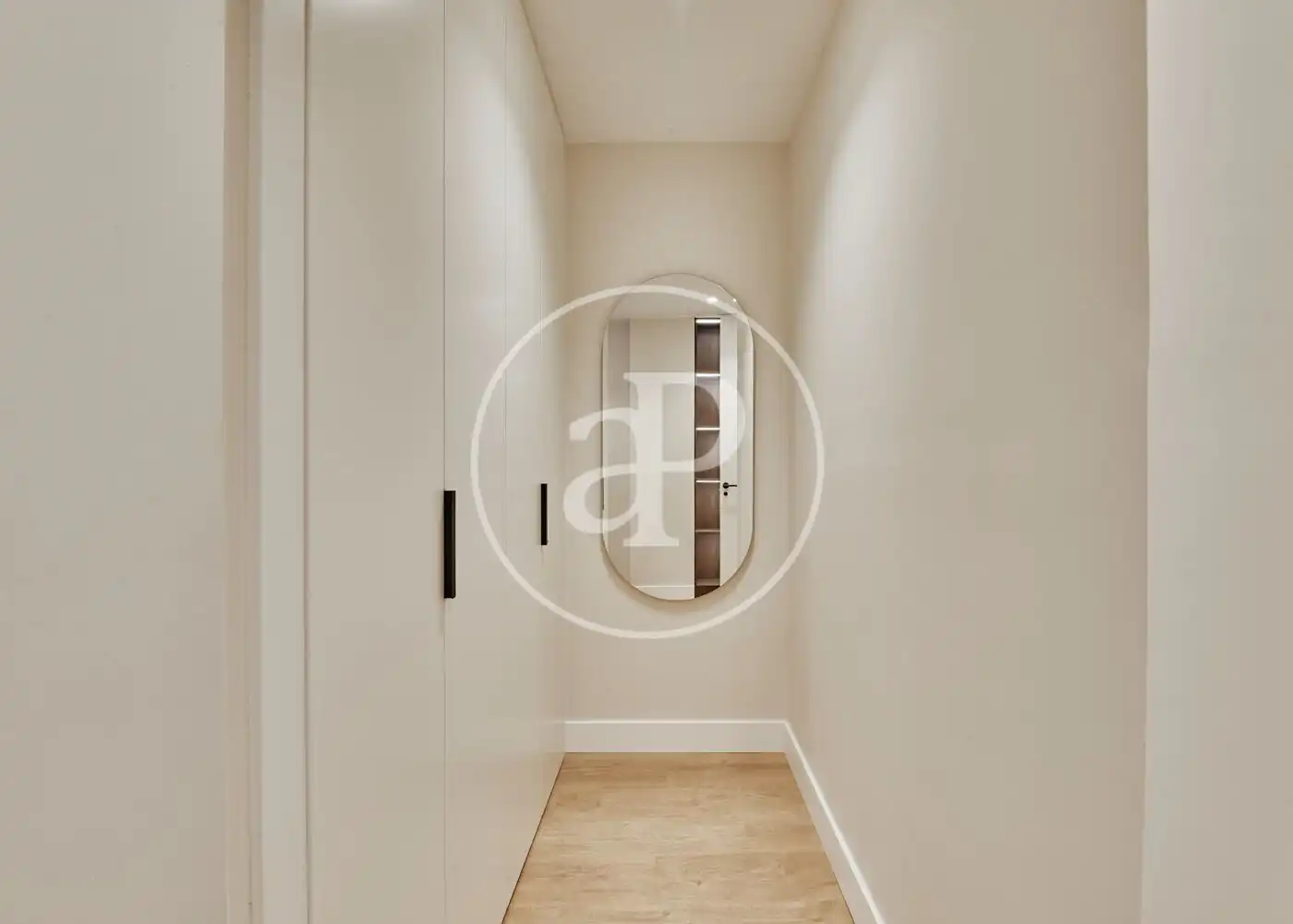 Flat for sale in Madrid  with Air Conditioner, Heating and Terrace